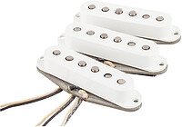 Fender® CS Custom 69 Strat® PU Set LTD  